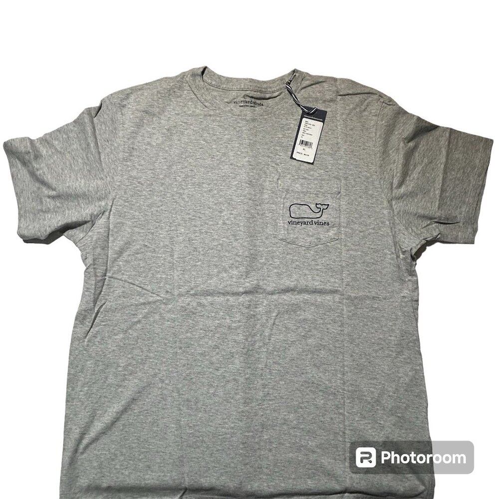 Vineyard Vines: Men's Short Sleeve Pocket Tee Size: XL Color: Gray Heather